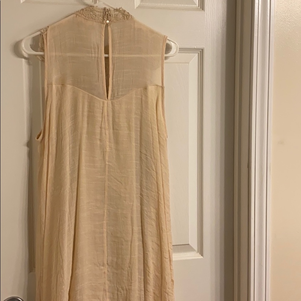 Entro: Dress - Picture 5 of 5